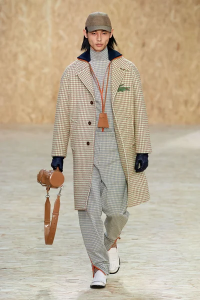Look 43